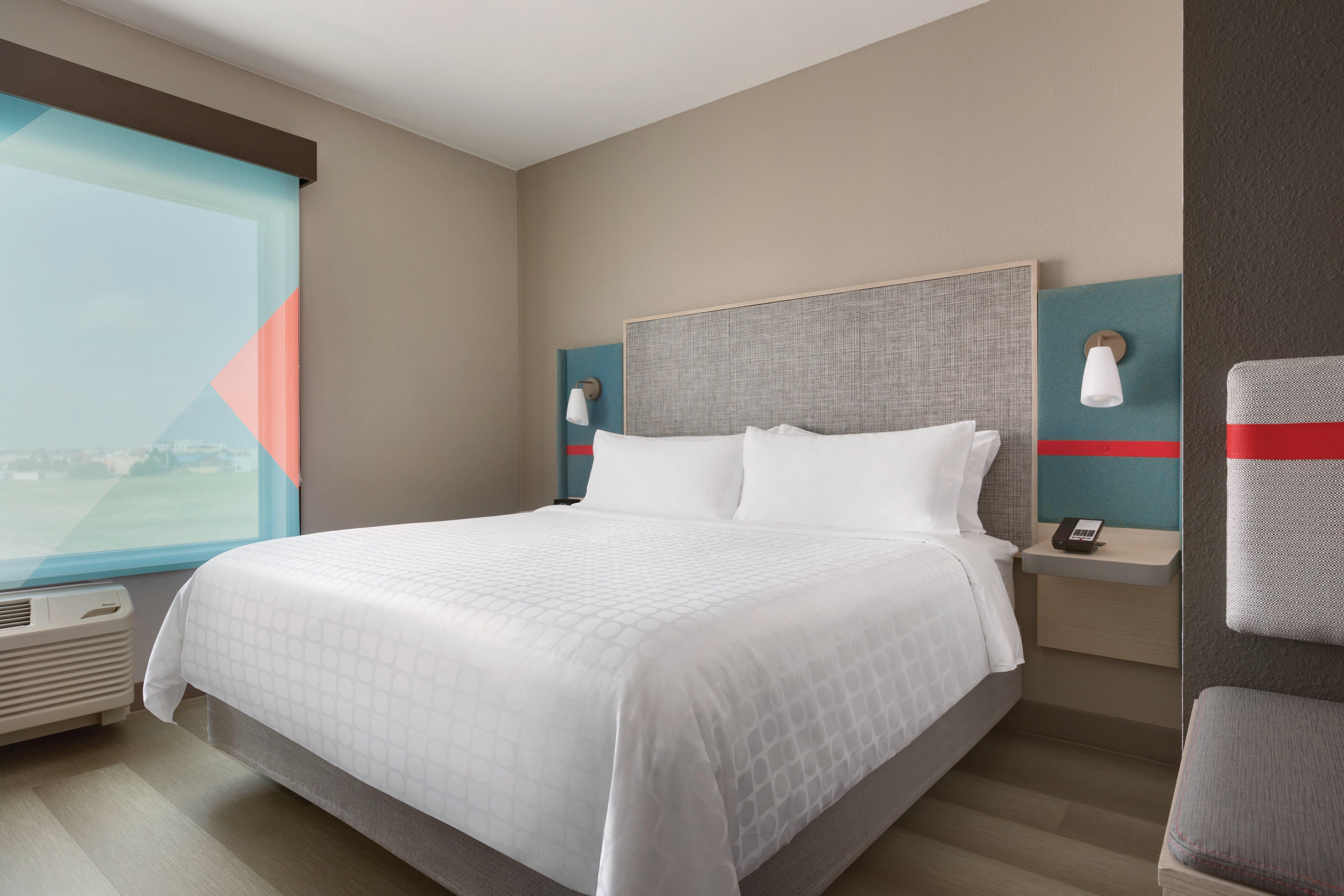 Avid Hotels - Denver Airport Area By Ihg Bagian luar foto