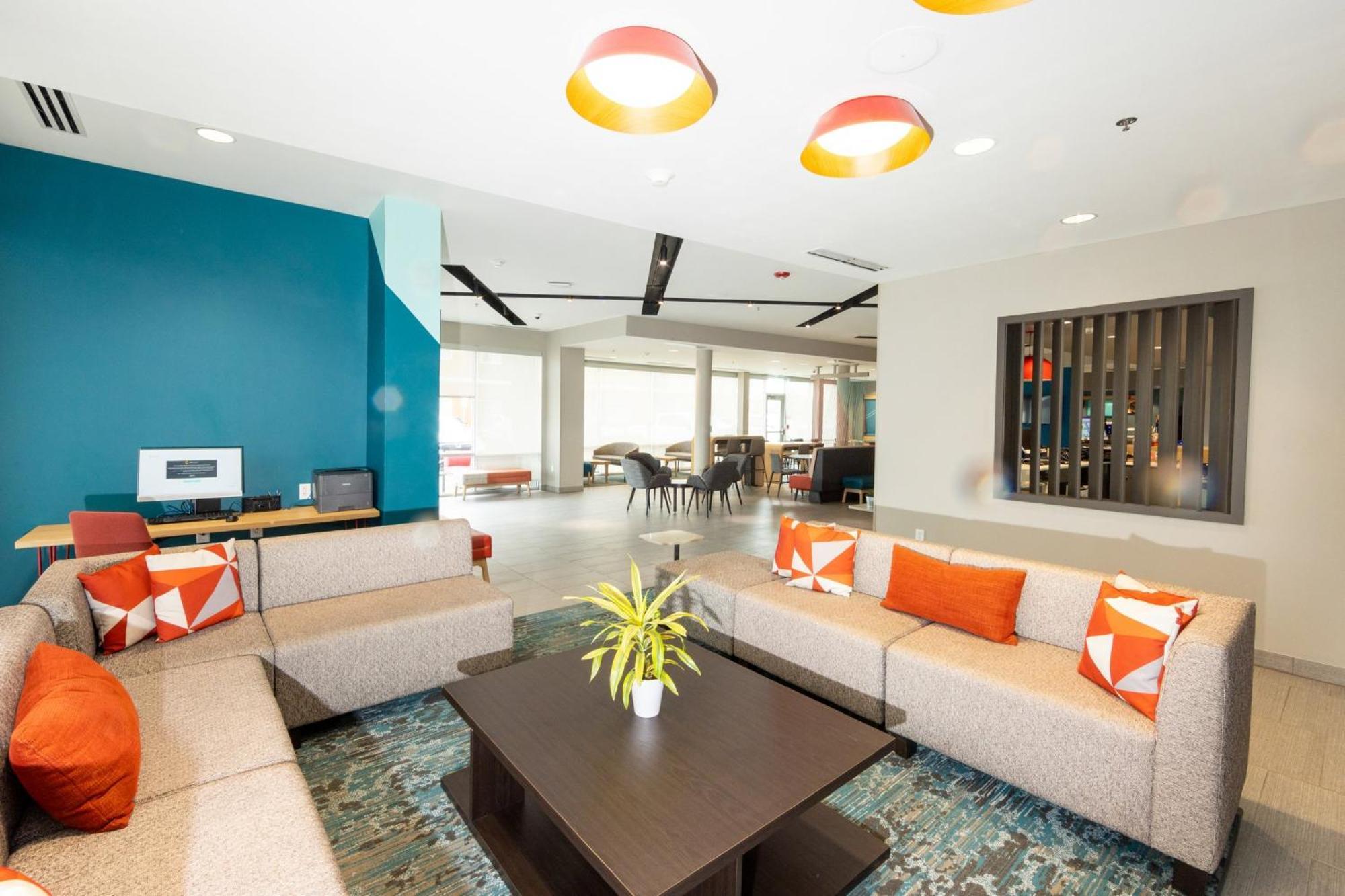 Avid Hotels - Denver Airport Area By Ihg Bagian luar foto
