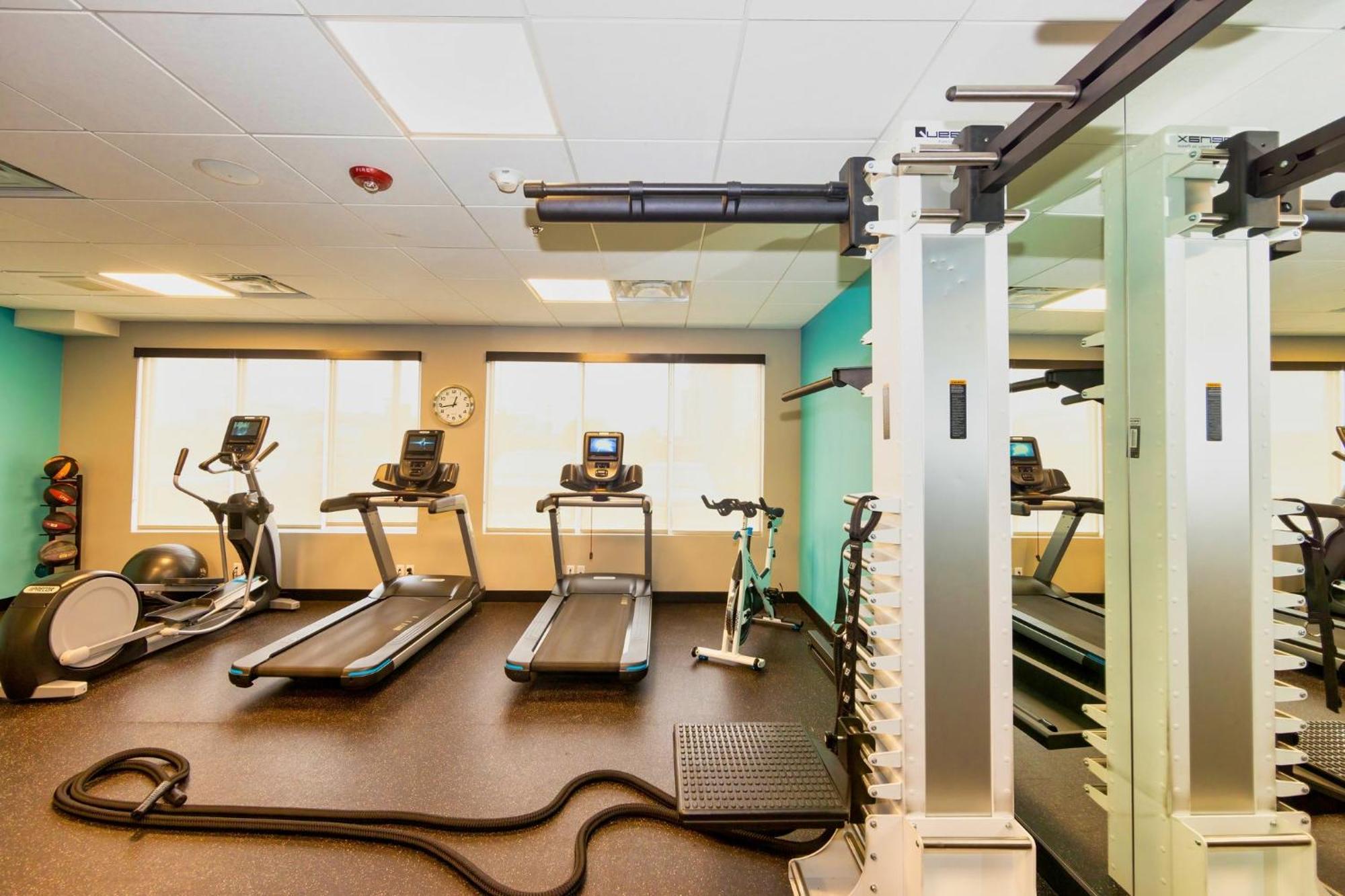 Avid Hotels - Denver Airport Area By Ihg Bagian luar foto